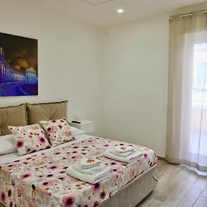 11 Appartement Naples